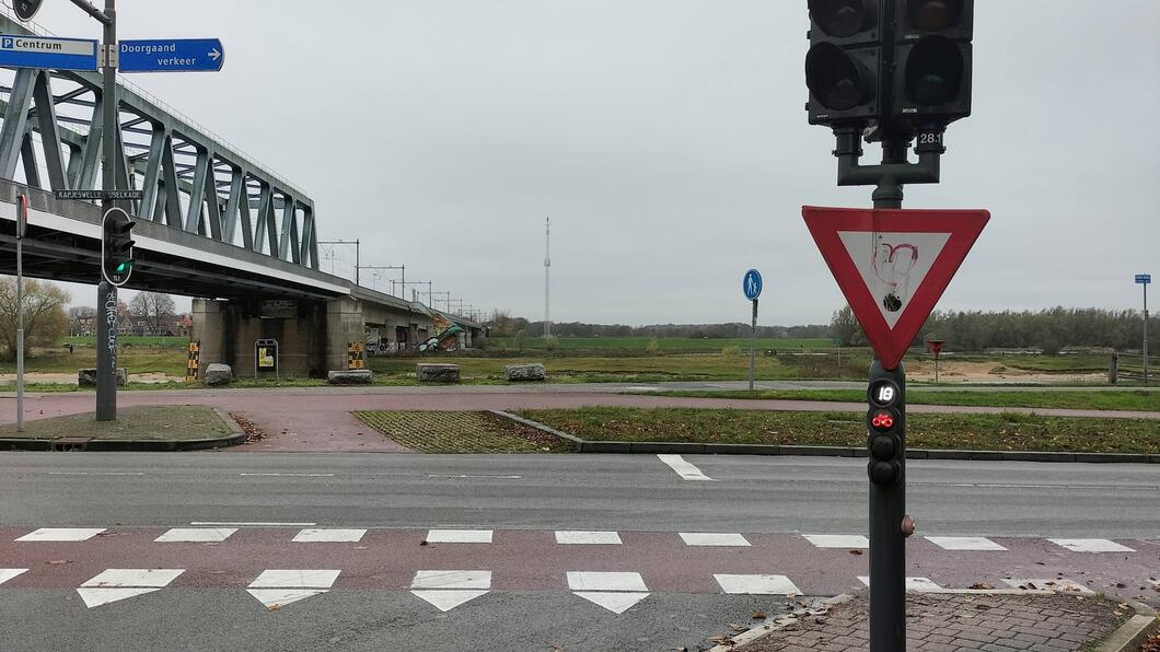 Verkeerslichten Ossenweerdstraat